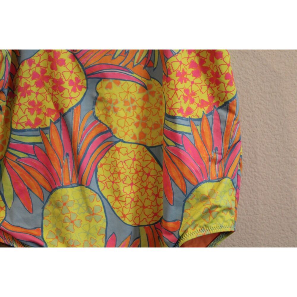 Chubbies the pina one piece swimsuit size large women's novelty print - Picture 4 of 6